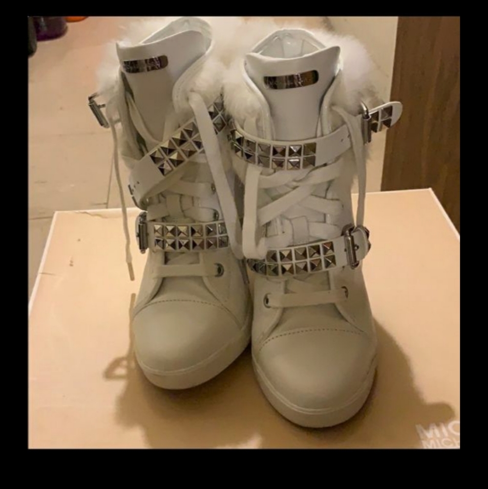 Mk wedge boots